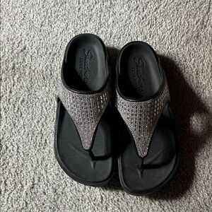 Skechers Black Flip Sandals with Silver Rhinestone Straps